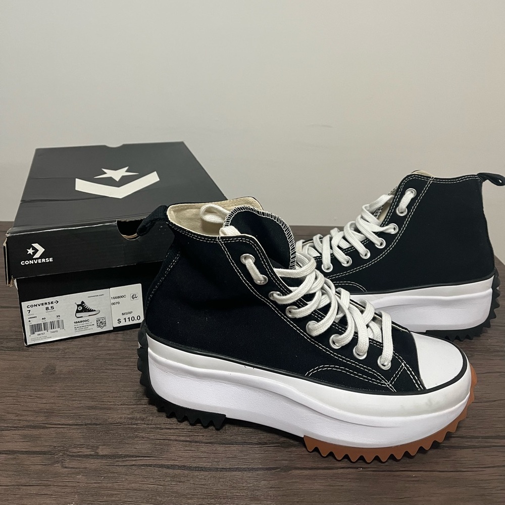 Run Star Hike Platform Black Converse
